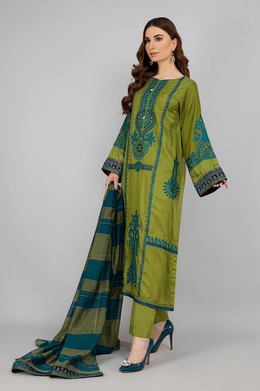 Summers Lawn Collections 2025